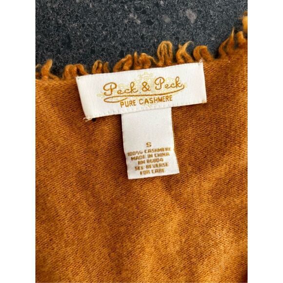 Peck & Peck Cashmere Sweater size small - Picture 4 of 8